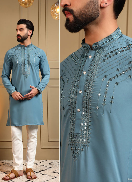 Armaani Lachko with Heavy embroidery sequence work