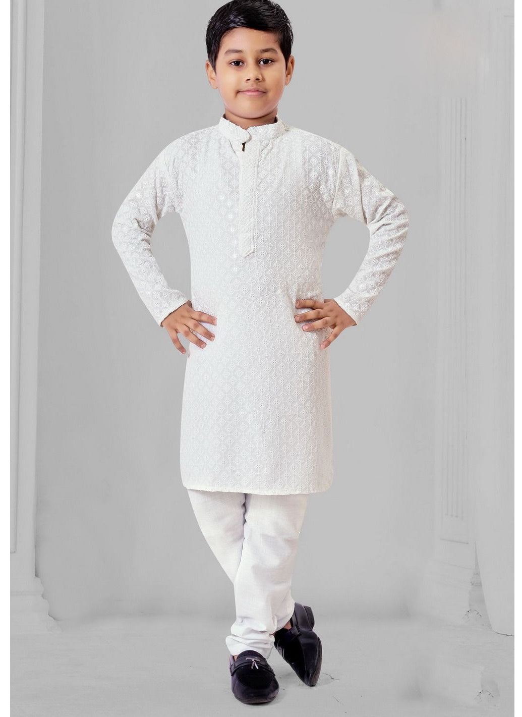 Heavy Chikankari kids wear in 8 colors