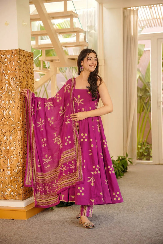 Royal Fuchsia Gold Printed Anarkali Suit Set