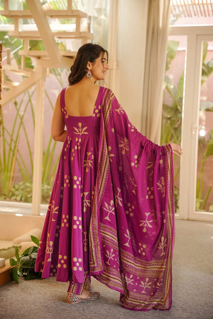Royal Fuchsia Gold Printed Anarkali Suit Set