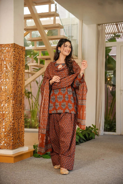 Designer Printed Ethnic Wear Set With Dupatta