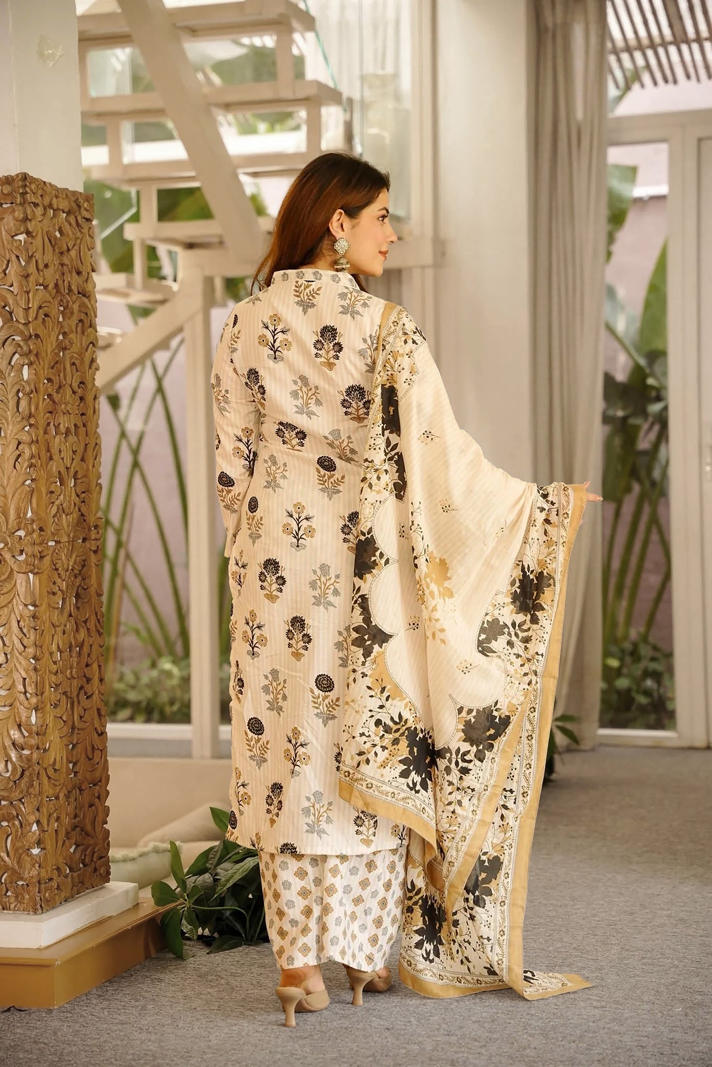 Sunset Bloom Traditional Suit Set