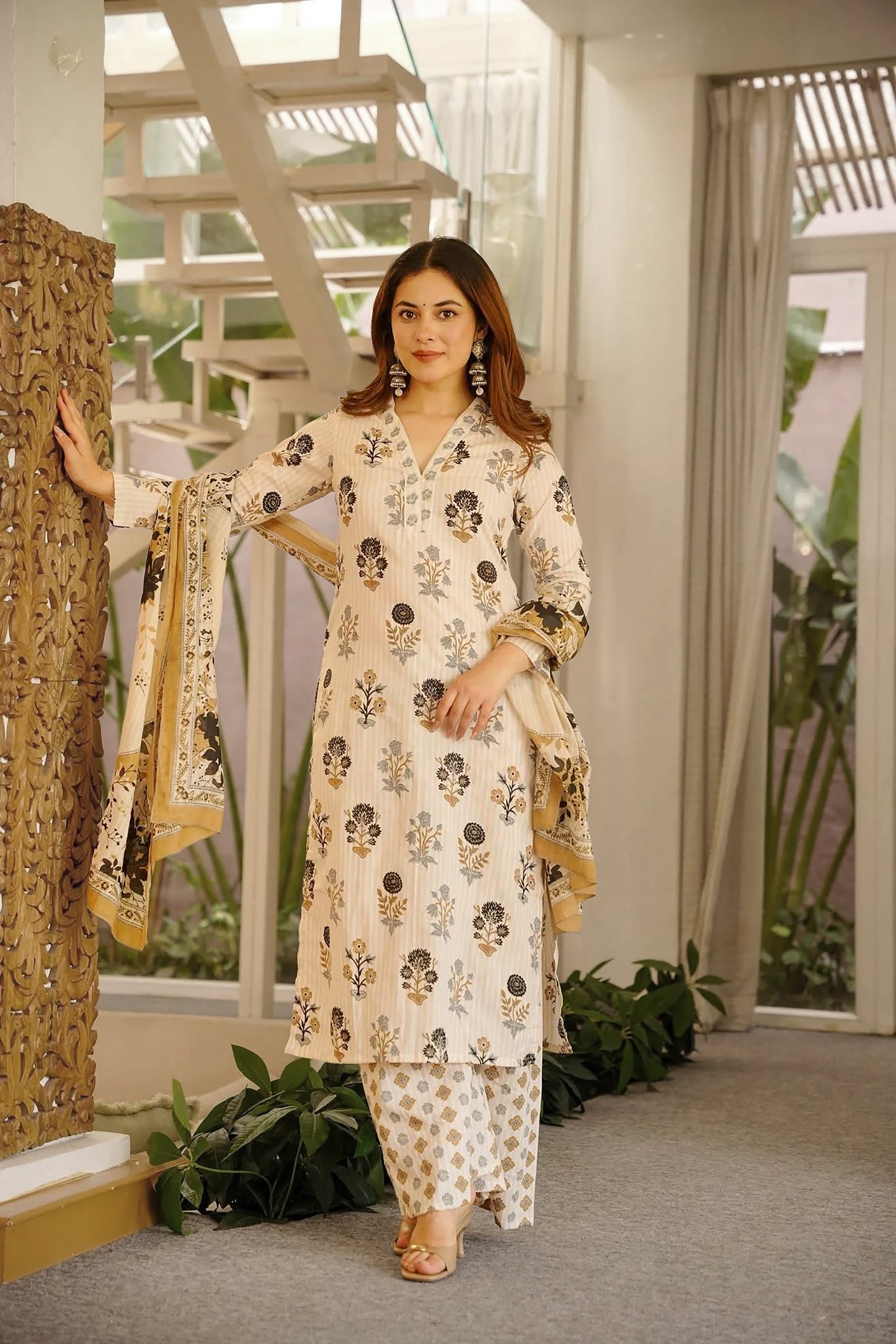 Sunset Bloom Traditional Suit Set