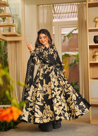 Presents this Designer  3pcs beautiful  printed  Kurti ,bottom with dupatta Collection