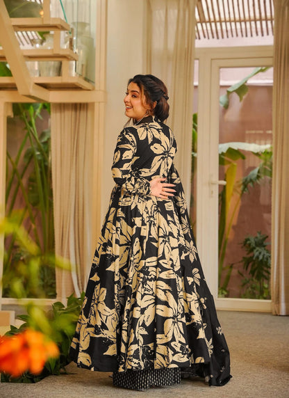 Presents this Designer  3pcs beautiful  printed  Kurti ,bottom with dupatta Collection
